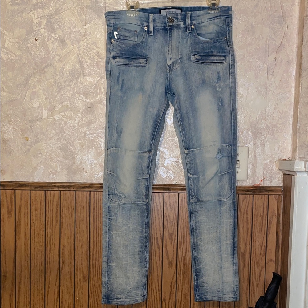 Men's light Blue Distressed white tag jeans (29x30)